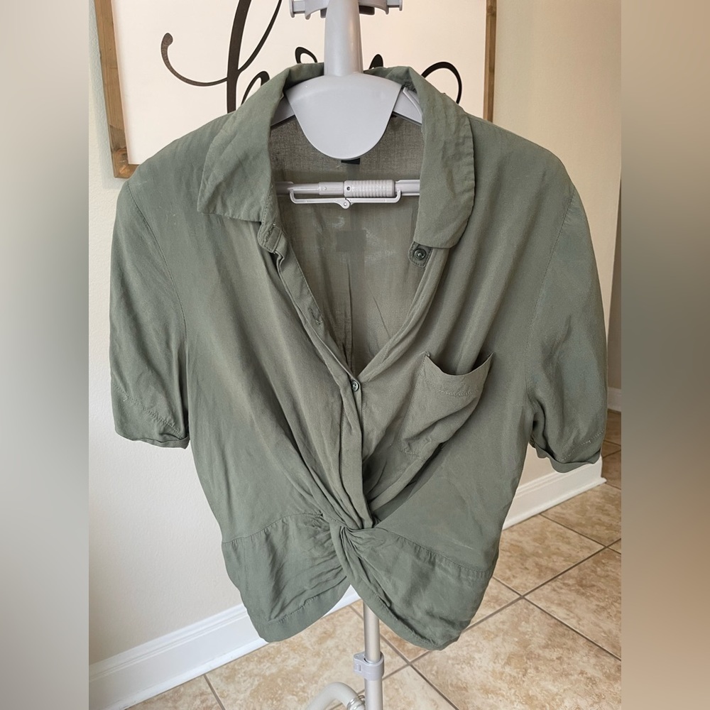 Forever 21 Top Green